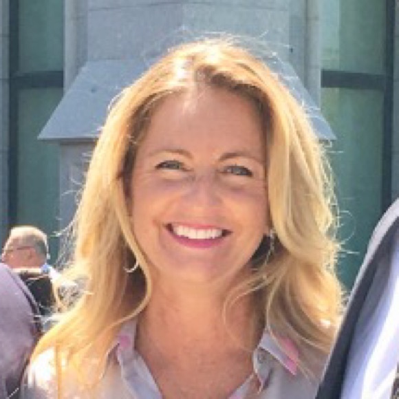 Meet your Posher, Dianna - Picture 1 of 1